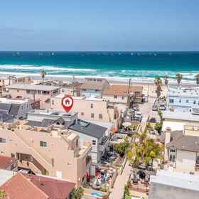 Room 1 Steps From the Beach Belmont, San Diego Hotels