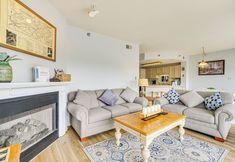 Lain-lain 5 1 Mi to The Island in Pigeon Forge: Condo w/ Pools