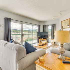 Primary image 1 1 Mi to The Island in Pigeon Forge: Condo w/ Pools, Pigeon Forge Hotels