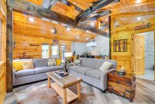 Khác 3 Mi to Dollywood: Peaceful Cabin w/ Deck