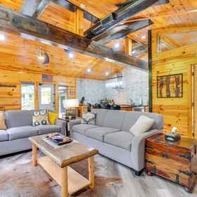 Primary image 1 3 Mi to Dollywood: Peaceful Cabin w/ Deck, The Island in Pigeon Forge Hotels