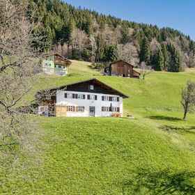 Room 1 Chalet Zimbablick in Bartholom Berg, Sankt Anton im Montafon Hotels