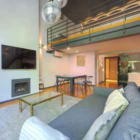 Room1Lisbon Premium Loft by Homing,发现者纪念碑飯店