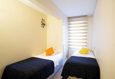 Others 5 Big Cute Flat with Patio in Beyoglu