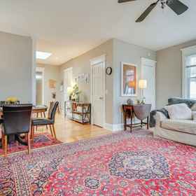 Primary image 1 < 1 Mi to Xcel Energy Center: Walkable Hideaway!, โรงแรม & ที่พัก Midway Stadium