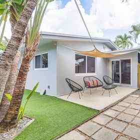 Primary image 1 Private Backyard: Dog-friendly Wilton Manors Home!, The Easton Rooftop Pool & Lounge Hotels