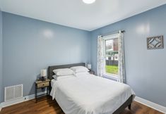 Others 3 Comfy 3br Flat Close To The Falls 3 Bedroom Apts