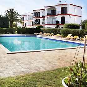 Room 1 คาซา อัลบาร์เดรา ที่ เมีย ไพรอา, โรงแรม & ที่พัก ตลาดทาสยุโรปแห่งแรก