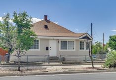 Others 3 2 Mi to Old Town Abq: East Downtown Triplex Unit