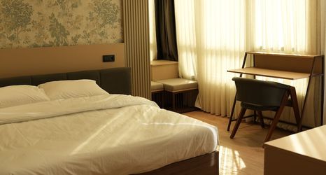 Others 2 Arun Suites