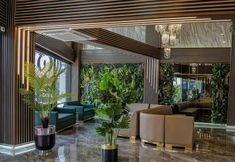 Others 4 Airport Waves Hotel