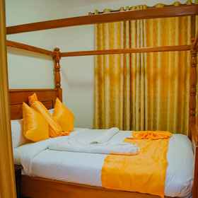 Room 1 Lux Suites Lions Den Holiday Homes, Hotel Elementaita