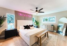 Others 5 Indian Rocks Escape