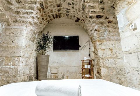 其他 Sermest House