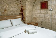 其他 4 Sermest House