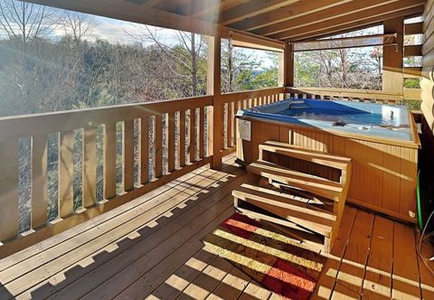 Lain-lain Zen Bear's Den