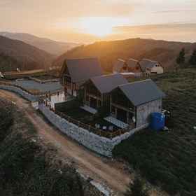 Primary image 1 阿维达平房酒店, 阿尔代şen 酒店