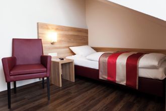 其他 4 Adolph Bäckerei und Gastronomie GmbH & Co. KG