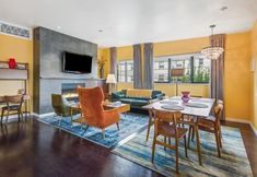 Others 3 Meadowlark Suite - 201 2b1b