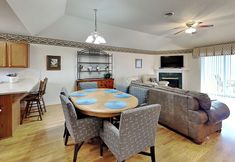 Others 4 Hardy Party Whispering Pines 554