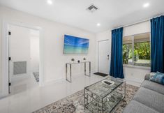 Others 6 Uhost AI 4-unit Gem Mins to Las Olas Beach