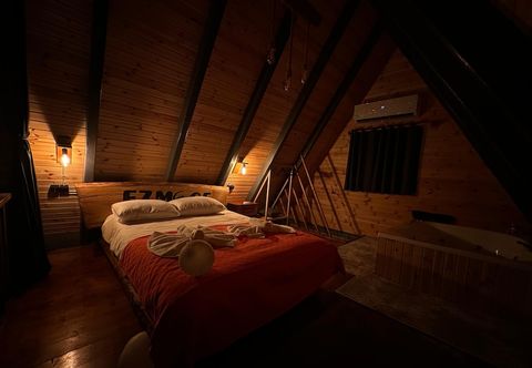 Others Ezmoce Suit Bungalov