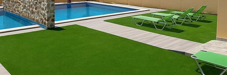 Others Milolithos Sunkissed Getaway Seaside Pool Escape