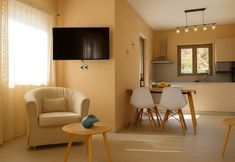 Others 5 Milolithos Sunkissed Getaway Seaside Pool Escape