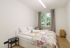 Others 4 ShortStayPoland Stępińska B181