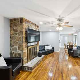 Primary image 1 4br Retreat Near Christiana Mall & Ud Game Room, Patio, Golf Course View 4 Bedroom Home, Bob Carpenter Center Hotels