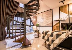 Others 6 3 Towers KL