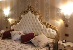 기타 4 Casa Savoia & Casa Jolanda