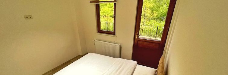 기타 Zufer Pansiyon