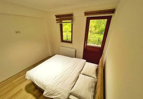 기타 Zufer Pansiyon