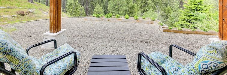 其他 Rustic & Modern Home w/ Forest Views in Newport!