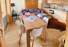 기타 6 Willa Wojdyłówka