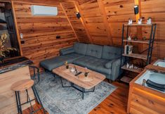 Lain-lain 7 Bi Başka Bungalov