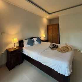 Room1Sabar House Ubud View by EPS，Rusters Pottery Studio飯店