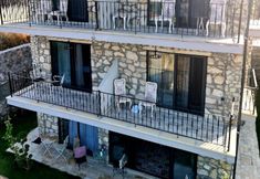 其他 2 Nur Karen Taş Konak