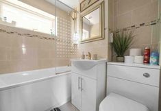 อื่นๆ 6 Tranquil Aylesford Retreat With 5 Bedrooms