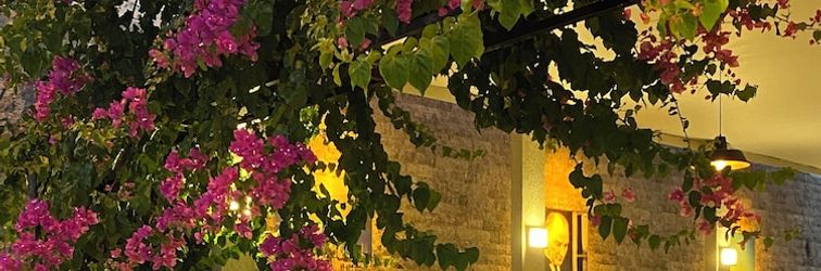 Lain-lain Tuna Butik Otel