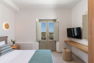 Others 4 Platies Luxury Apartments Santorini