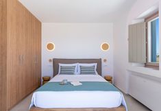 Others 3 Platies Luxury Apartments Santorini