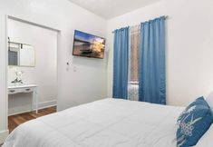 Others 2 Charming 2-bedroom Home Lakeland