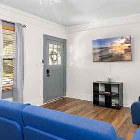 Primary image 1 Charming 1-bedroom Home in Lakeland!, HERITAGE S Lakeside Ave studio 81 Hotels