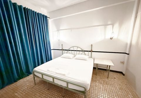 Others Toss Inn Hat Yai