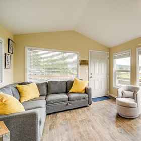 Primary image 1 11 Mi to Port Townsend Ferry: Cottage w/ View!, Fort Flagler State Park Hotels