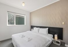 その他 5 First Tracks