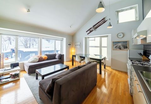 その他 First Tracks