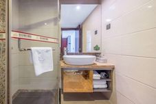 其他 Golden Crown Holiday Hotel (Zhuhai Qianshan Mingzhu High-speed Rail Station Store)